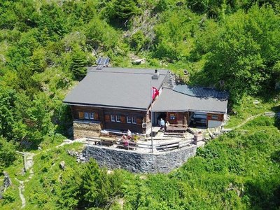 Enderlinhütte (1498m) | Saxer Niclaus Enderlinhütte (1498m) | Saxer Niclaus