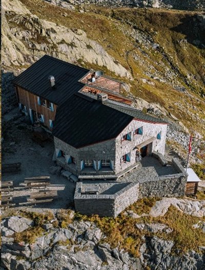 Bächlitalhütte (2328m) | 