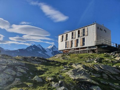 Topalihütte (2674) | Anja